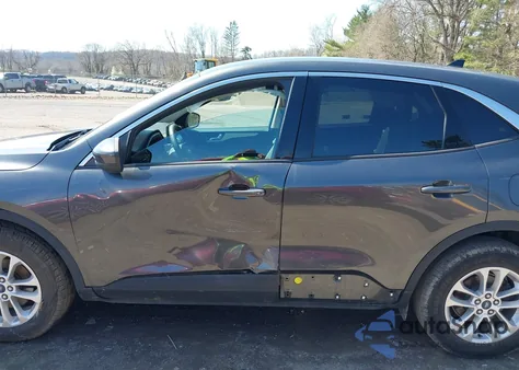 2020 Ford Escape Se from USA, damaged, VIN 1FMCU9G63LUA27153